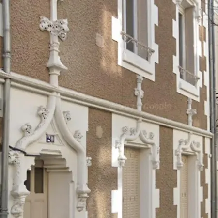 Maison Chaleureuse A Deux Pas Du Centre De * וישי