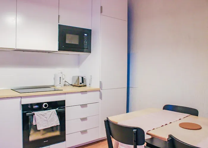 Maison Chaleureuse A Deux Pas Du Centre De *